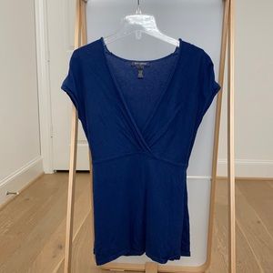 Blue short sleeve knit top